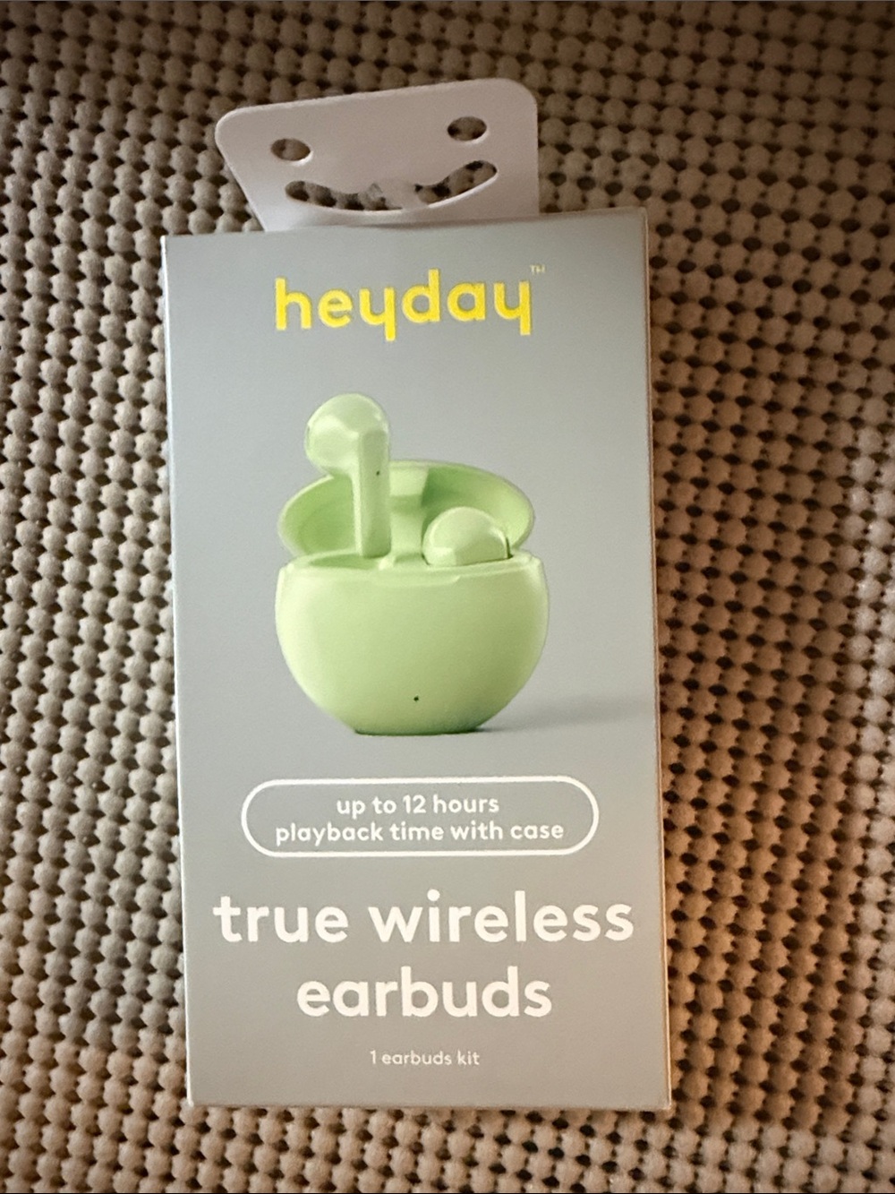 heyday True Wireless Earbuds — Light Green Earbuds and Charging Case